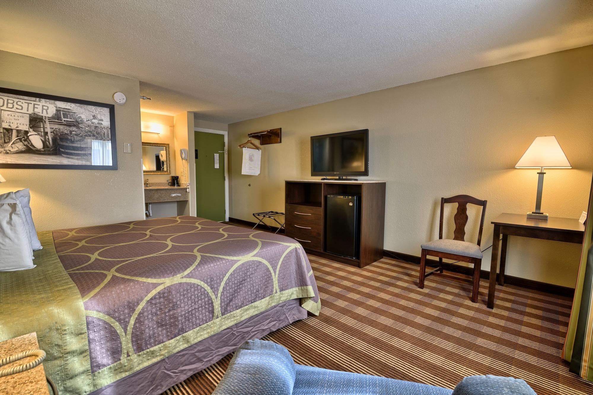 Super 8 By Wyndham Bangor Hotell Eksteriør bilde