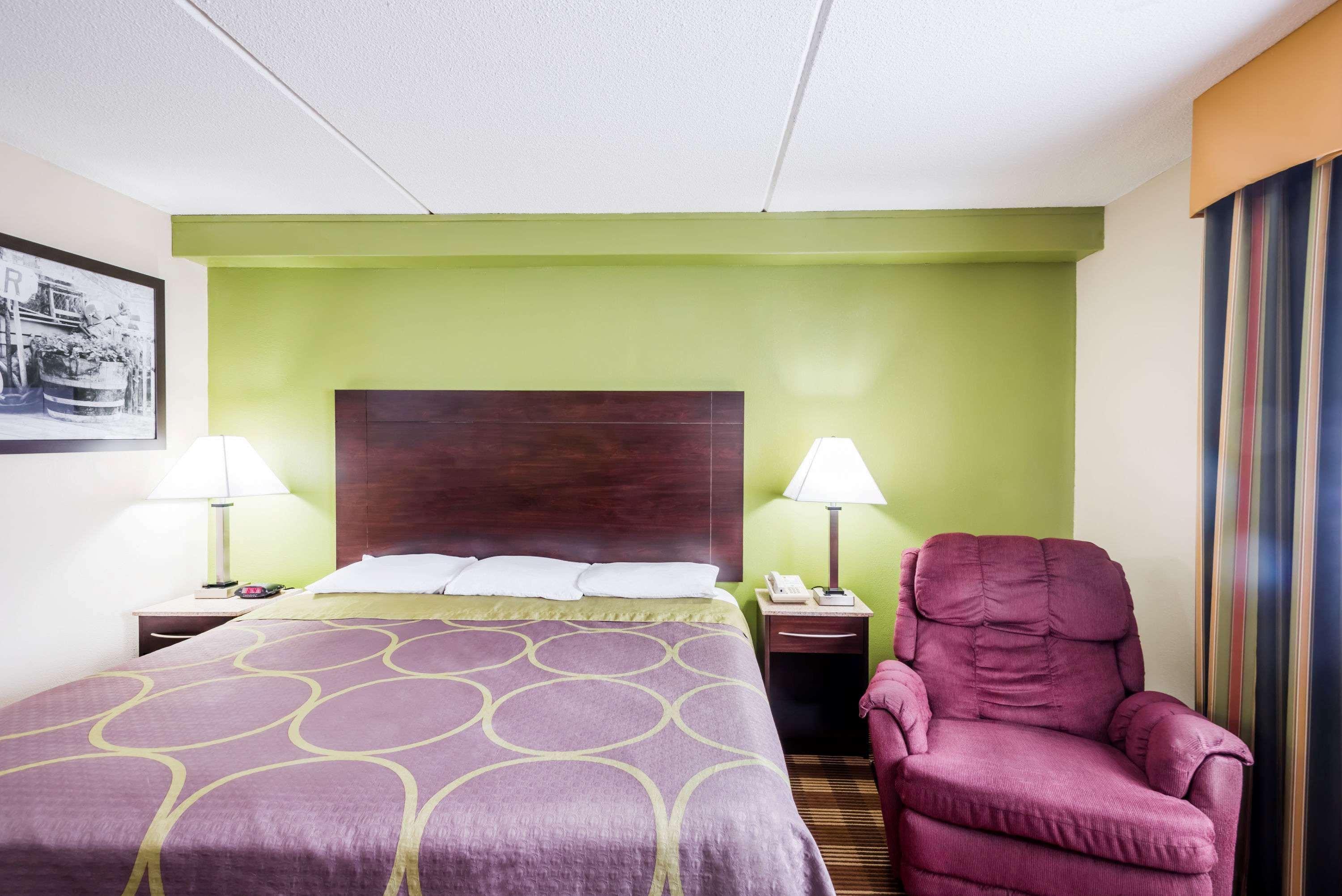 Super 8 By Wyndham Bangor Hotell Eksteriør bilde
