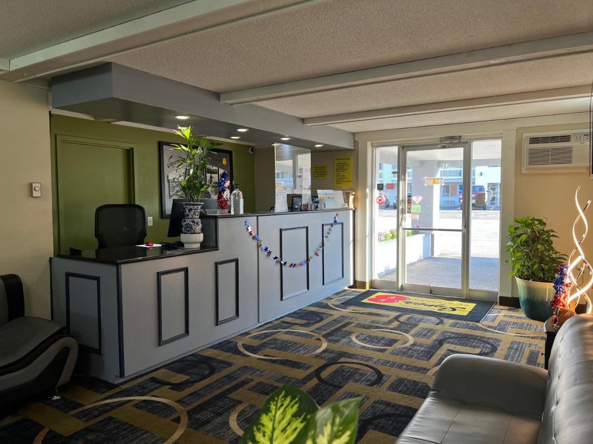 Super 8 By Wyndham Bangor Hotell Eksteriør bilde