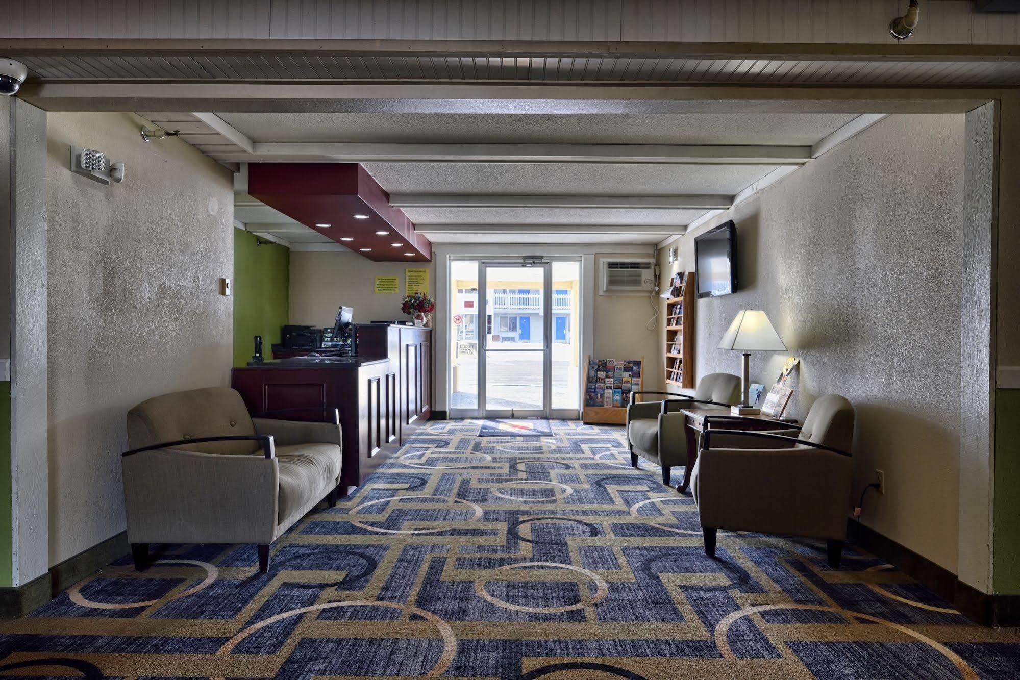 Super 8 By Wyndham Bangor Hotell Eksteriør bilde